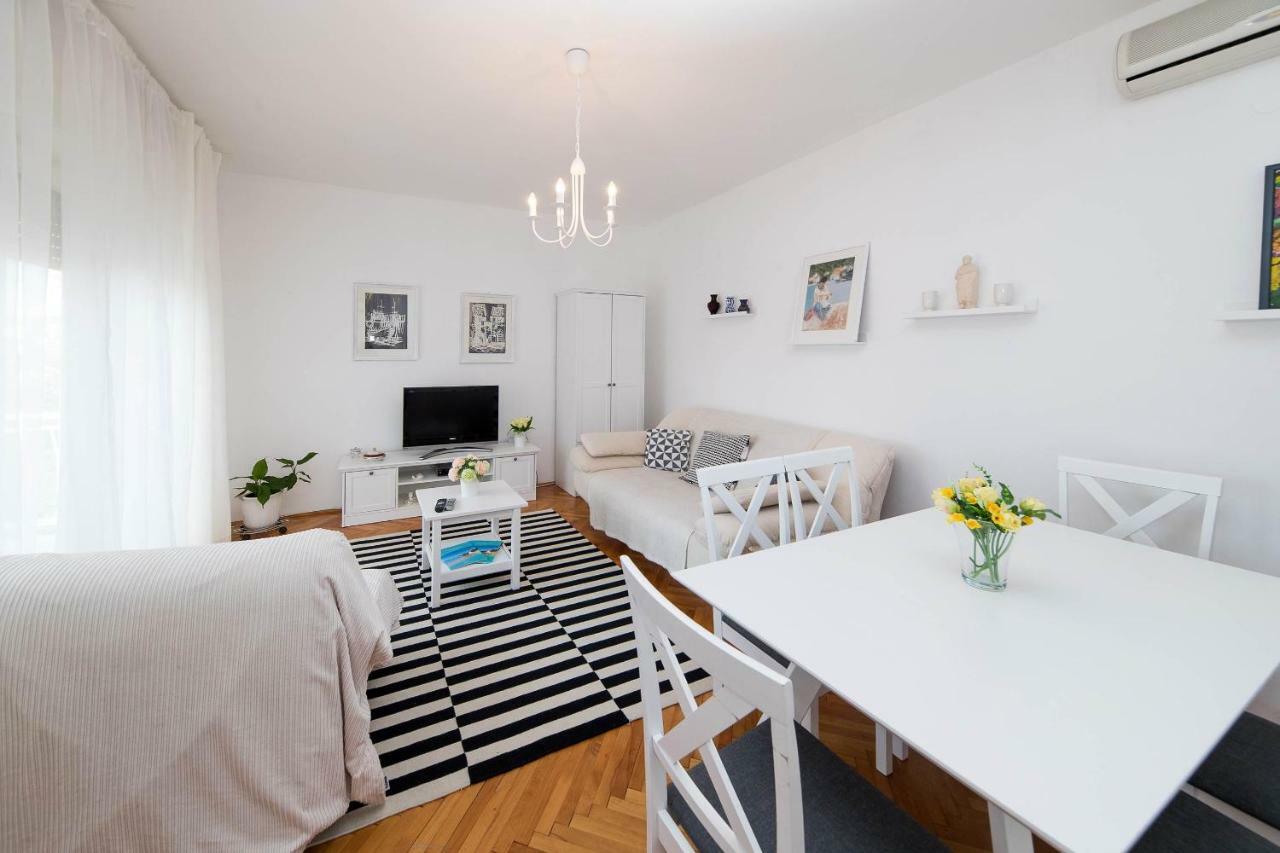 Apartmani Ruzica Crikvenica Eksteriør billede