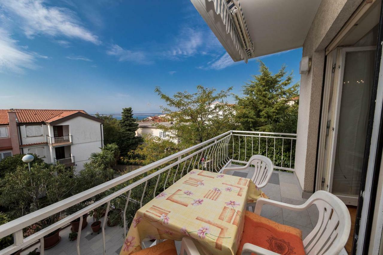 Apartmani Ruzica Crikvenica Eksteriør billede