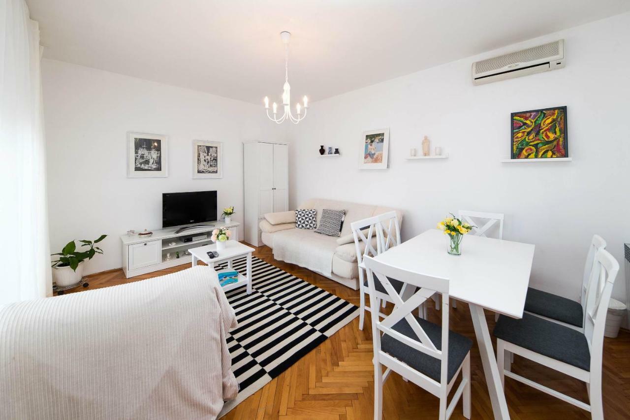 Apartmani Ruzica Crikvenica Eksteriør billede
