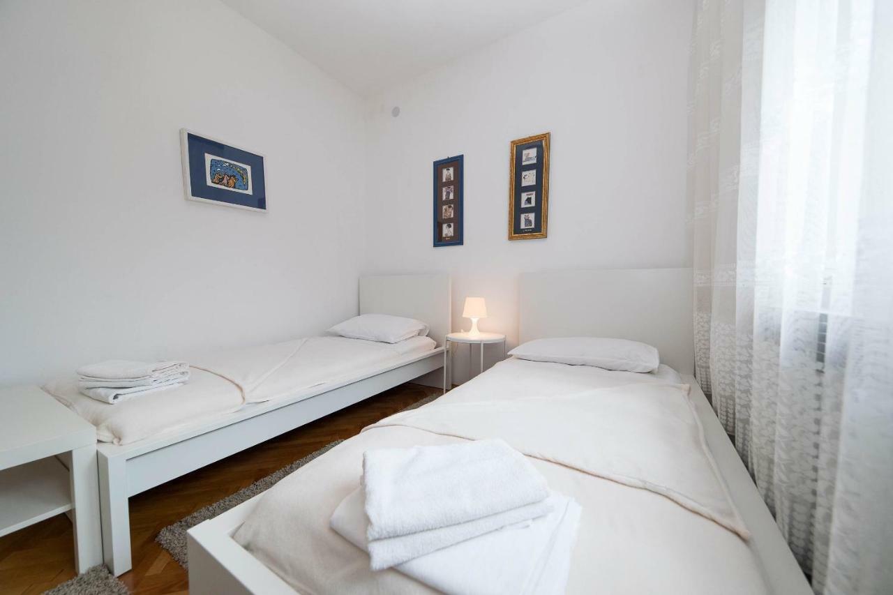 Apartmani Ruzica Crikvenica Eksteriør billede
