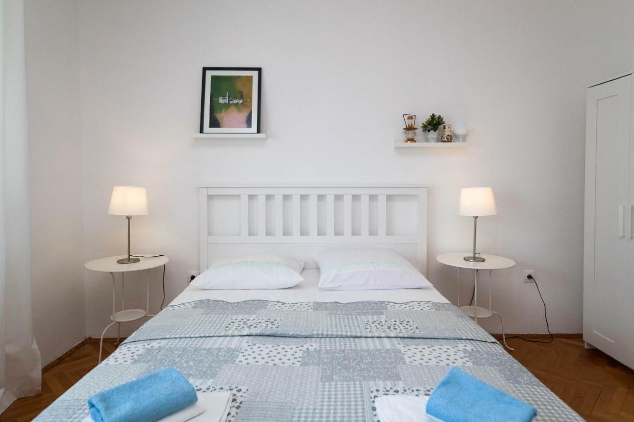 Apartmani Ruzica Crikvenica Eksteriør billede