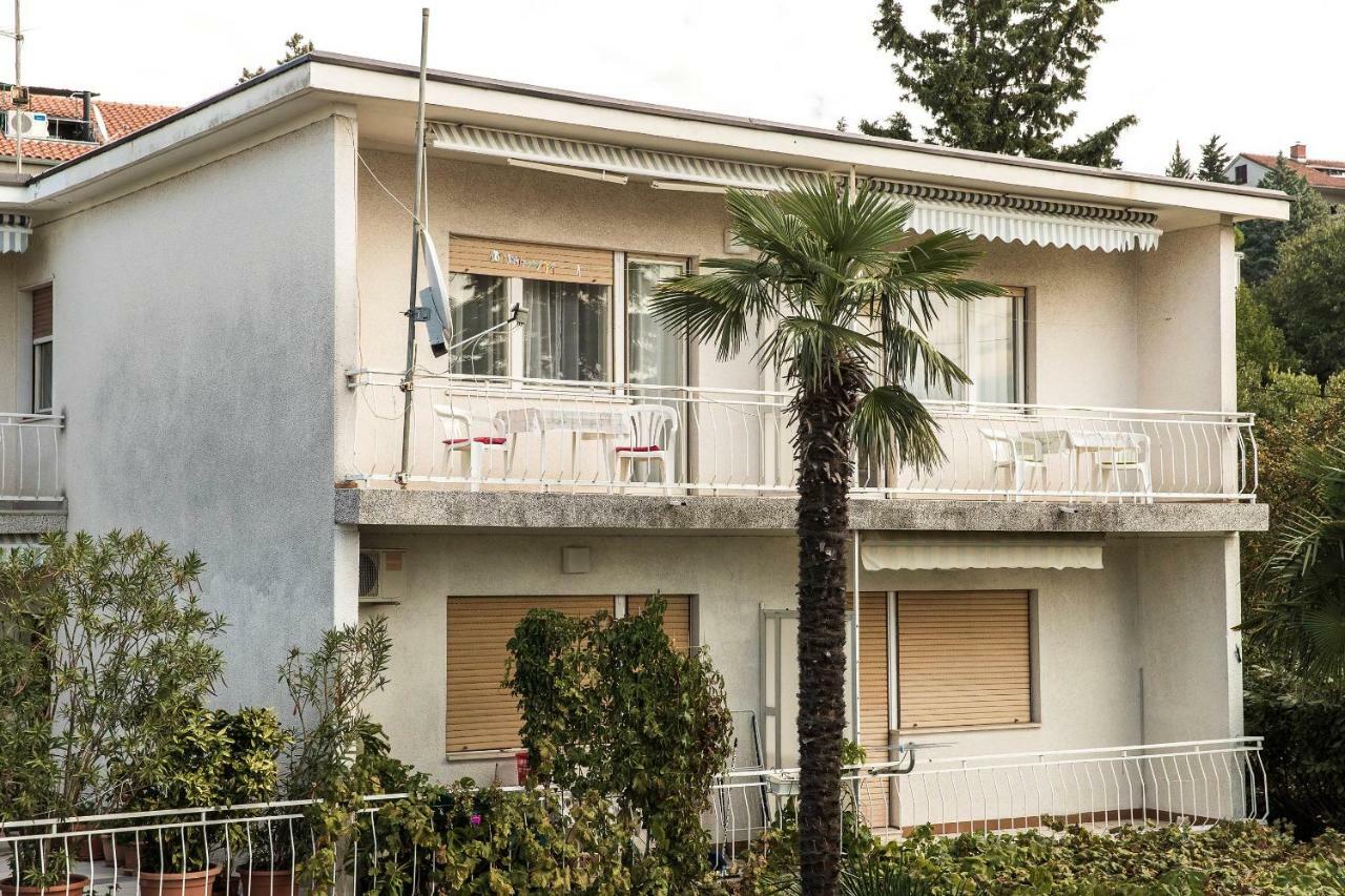 Apartmani Ruzica Crikvenica Eksteriør billede
